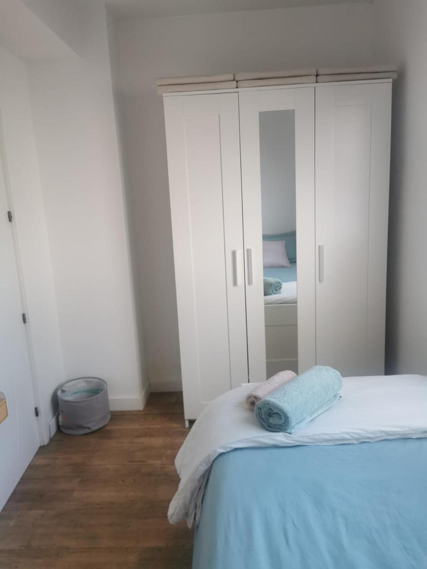 Roberta'S Guest House Севиля Екстериор снимка