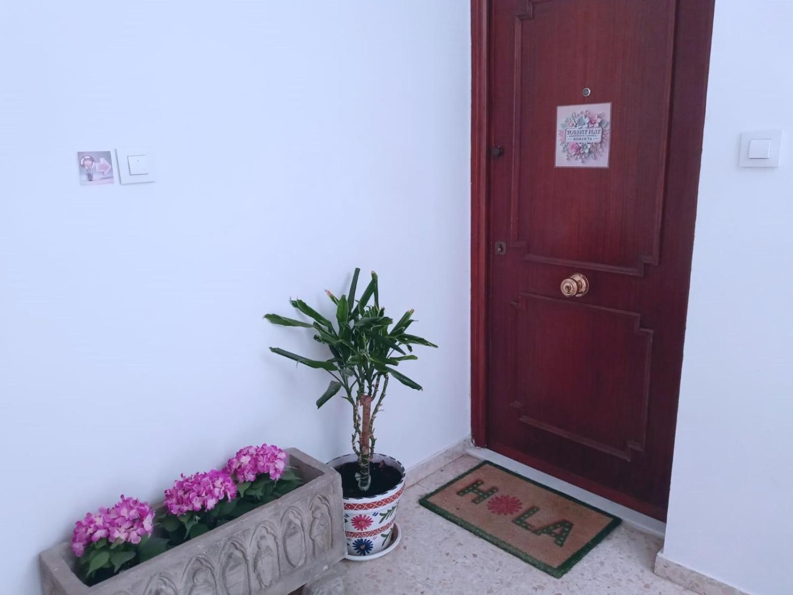 Roberta'S Guest House Севиля Екстериор снимка