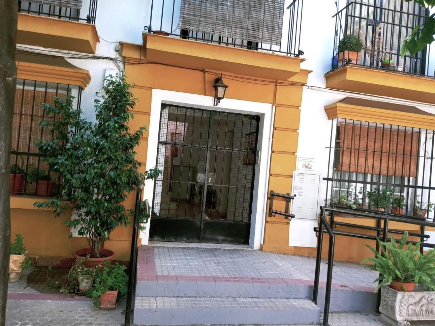 Roberta'S Guest House Севиля Екстериор снимка